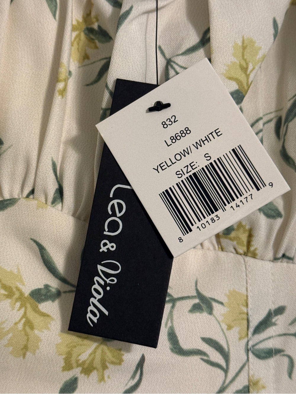 NWT - Women’s Cream Floral Puff-Sleeve Mini Dress -size small - Picture 3 of 4